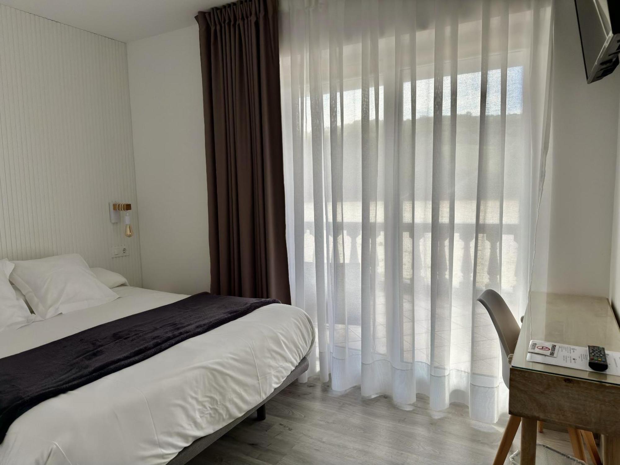 Hotel Sanmar Cóbreces Eksteriør bilde